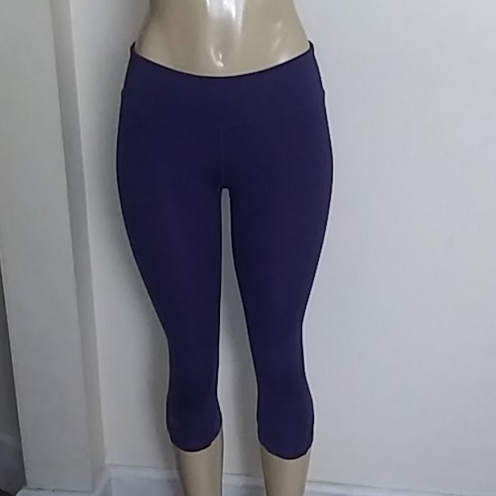 Under Armour Fitted heatgear Capri Legging Woman S